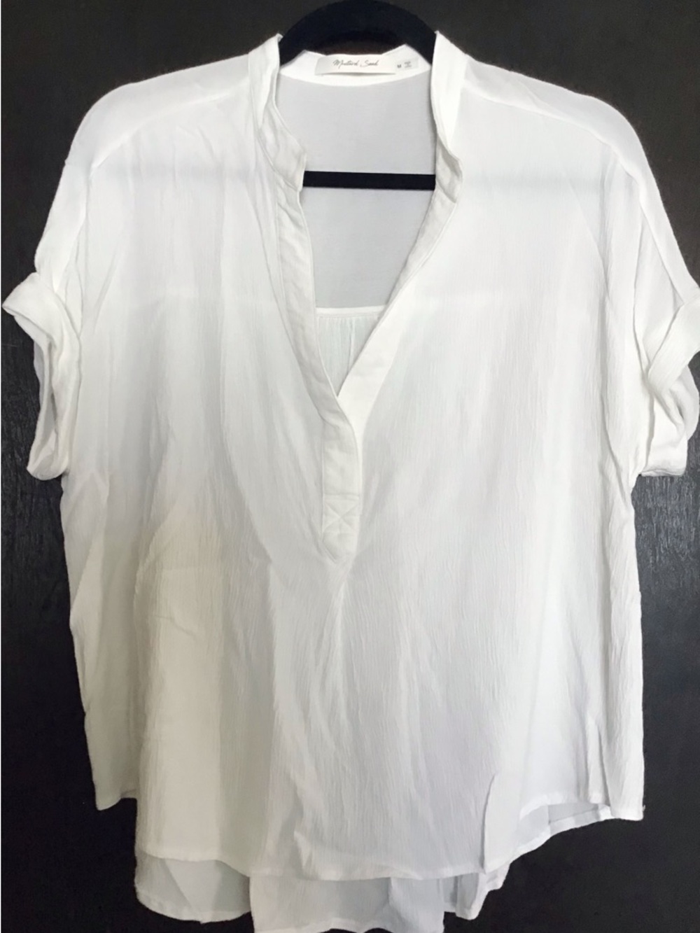 Mustard Seed White Split-Neck Short Sleeve Blouse